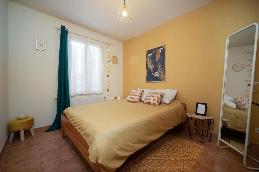 Appartement Tout Equipe Terrasse Et Parking Prive Марсилия Екстериор снимка